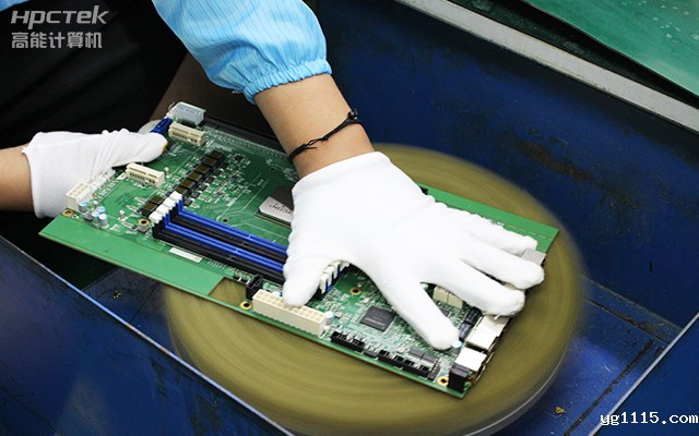 龙芯3A6000：开启国产工控主板“芯”时代(图1)