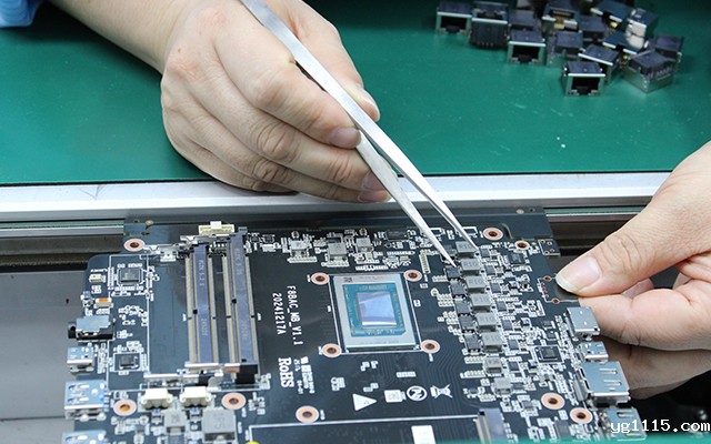 【工控科普】一片主板可以有多少路CPU？