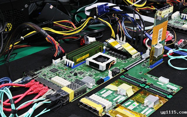 飞腾D2000国产主板，工业科技上发展的坚实力量